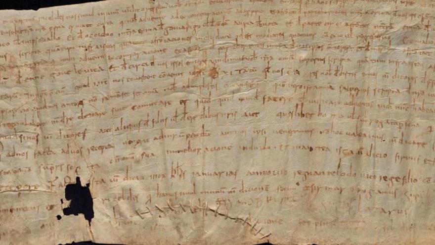 Aquest pergamí de l&#039;any 938, la signatura de la venda de dos trossos de terra al Mont Eusebi de Girona, és el més antic qeu es guarda a l&#039;arxiu del Monestir de  Sant Daniel.
