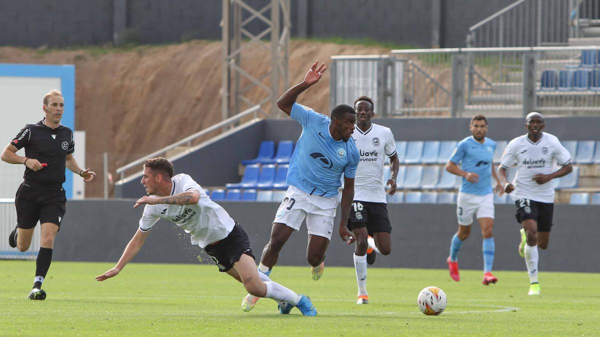 Todas las fotos del partido UD Ibiza - Fuenlabrada