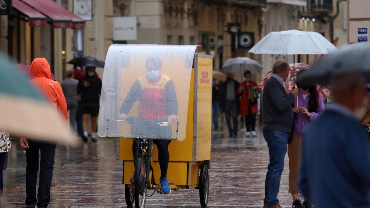 Las precipitaciones continuarán durante la noche y la mañana de este jueves. La provincia, en aviso naranja por lluvias hasta las 15.00 horas.