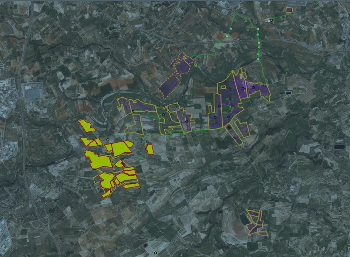 Las macroplantas solares de Albaida, junto a su infraestructura de evacuación, sobre el plano.