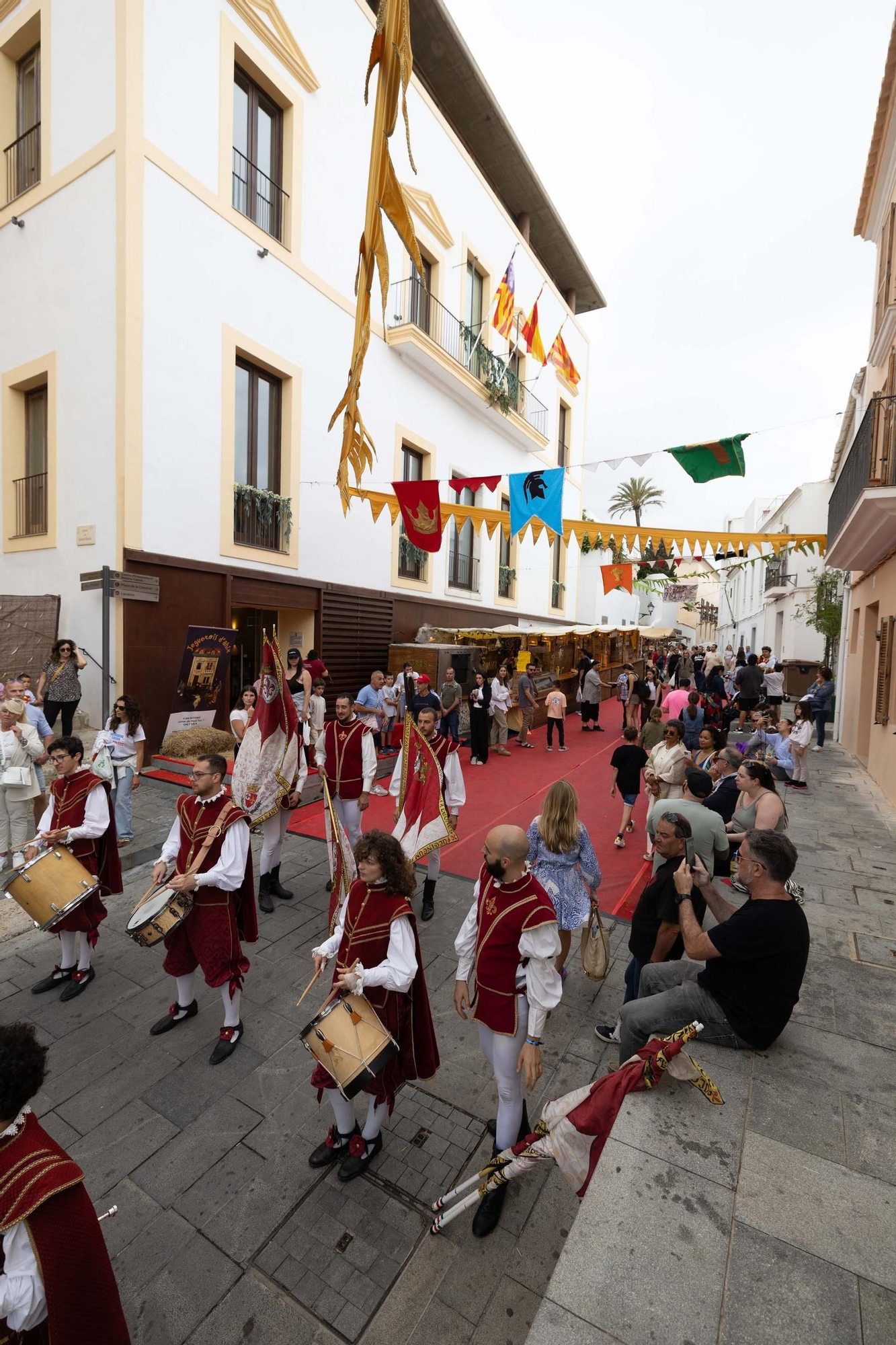 Los best sellers de la Ibiza Medieval: Ni justas ni juglares, aquí reinan los paladares