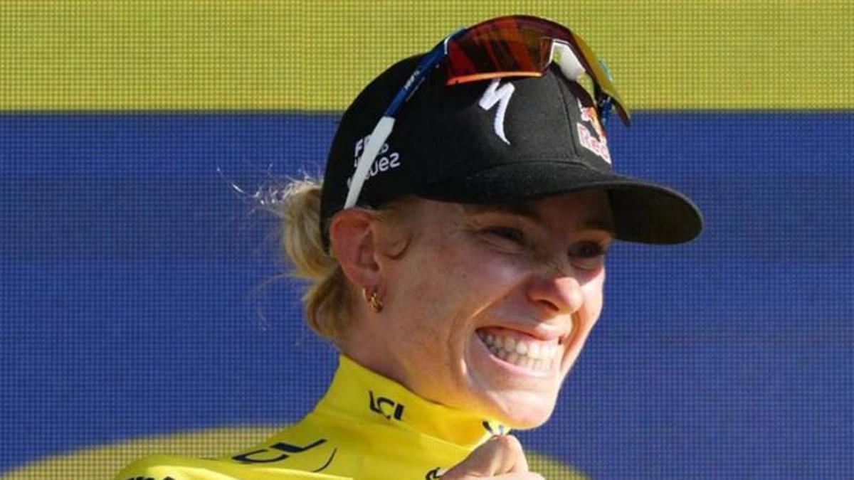 Demi Vollering, líder de la general del Tour de Francia Femenino 2026