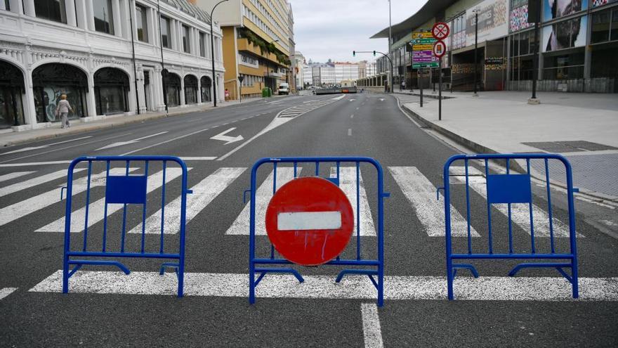 Corte de tráfico en los accesos a los túneles cerrados al tráfico por avería.