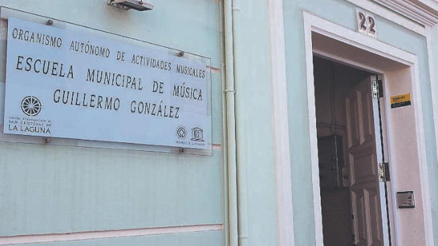 La entrada de la Escuela de Música.