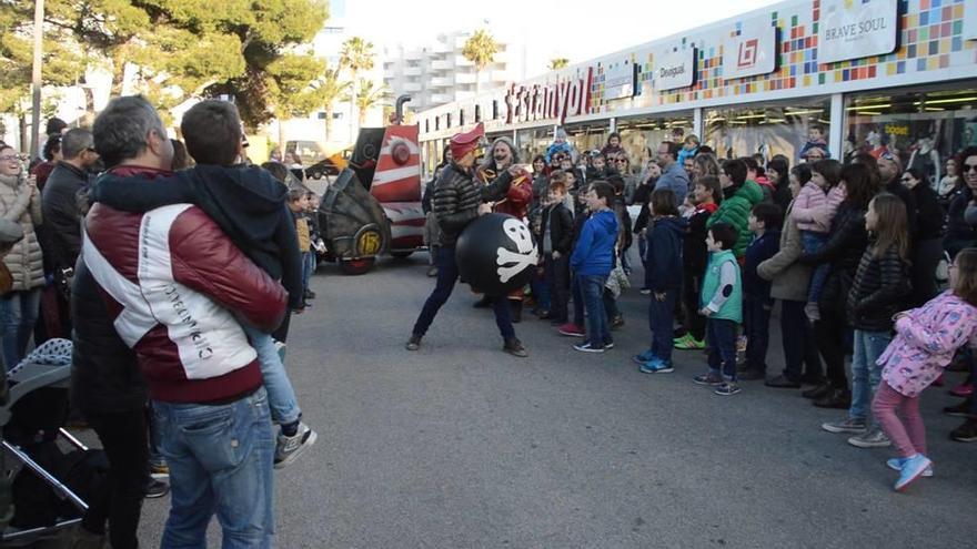 El nuevo festival &#039;Millor!&#039; llena de alegría las calles y el auditorio sa Màniga de Cala Millor