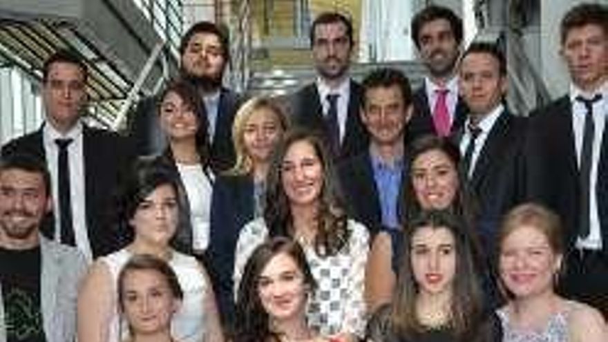 Alumnos y docentes, ayer.