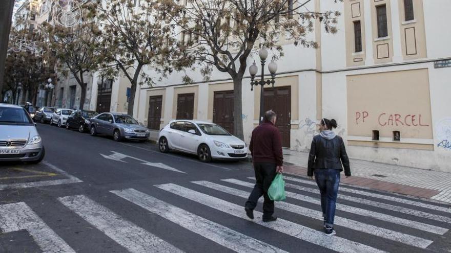 Comienzan las obras para peatonalizar la avenida de la Constitución de Alicante