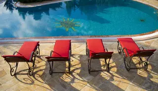 "Tuvimos que dormir en una hamaca de la piscina": La reseña de unos turistas sobre un hotel canario