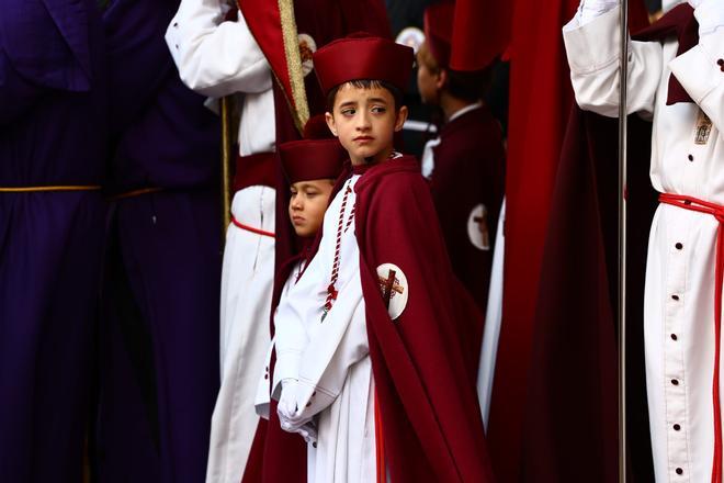 En imágenes I Procesión del Pregón en Zaragoza que marca el inicio de la Semana Santa en la capital