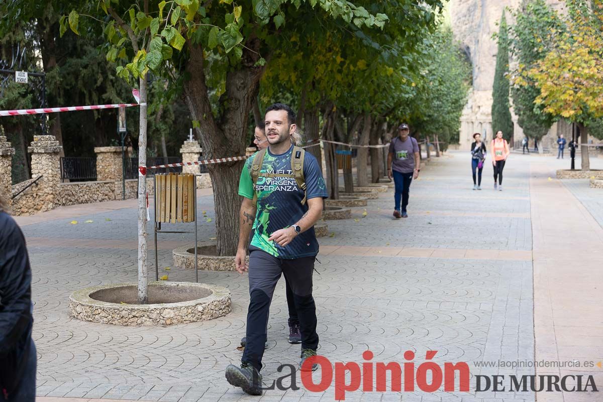 Carrera 'Vuelta al Santuario Virgen de la Esperanza' en Calasparra (senderistas)