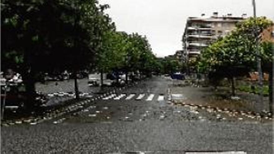 L&#039;avinguda del Canal Industrial de Berga havia de ser batejada amb el nom de Jordi Pujol l&#039;any 1986, moment de la seva urbanització