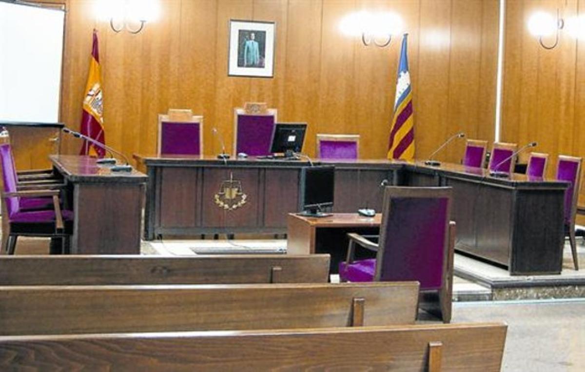 Sala de vistes F dels jutjats dePalma, on tindrà lloc l’interrogatori. Sala de vistes F dels jutjats dePalma, on tindrà lloc l’interrogatori.