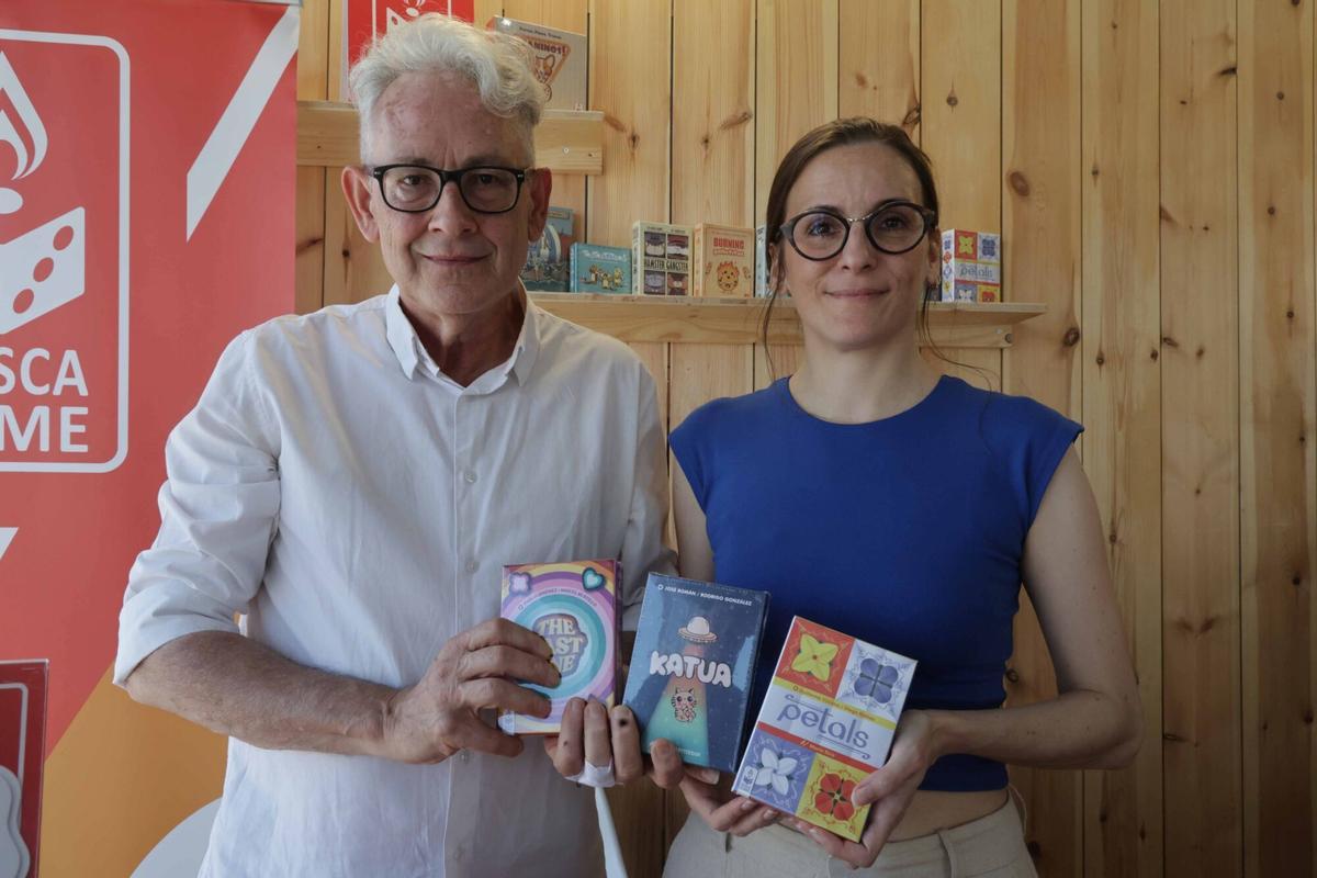 María Eiriz y Germán Ricoy líderes del proyecto Busca Lume, la editorial gallega especializada en juegos de mesa modernos para público familiar.