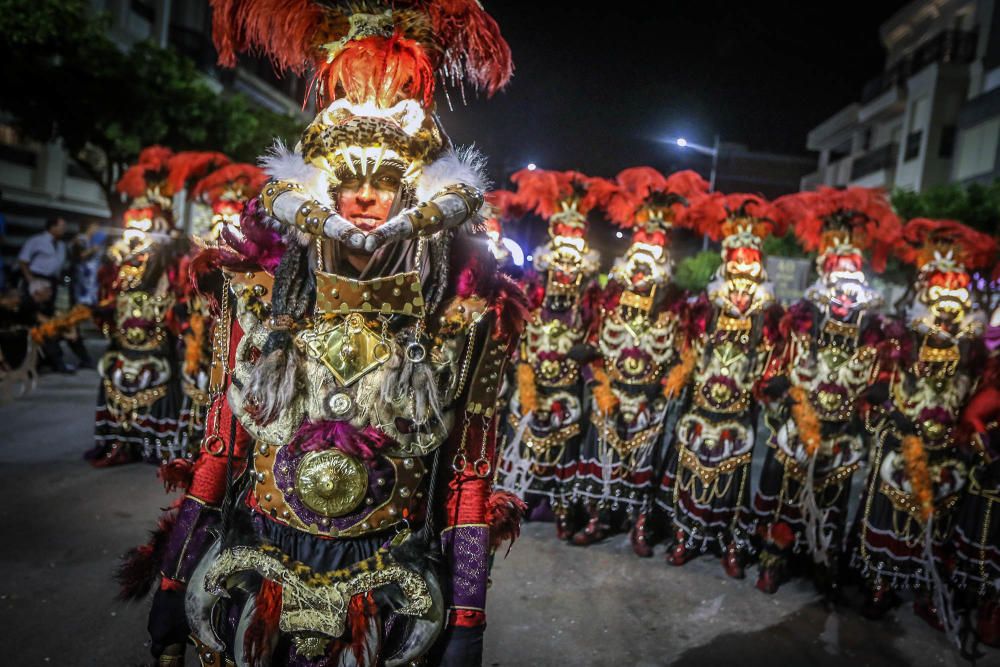 Las comparsas Benimerines y Sarracenos cierran los desfiles de Moros y Cristianos y dan paso hoy a la procesión de San Roque y la Despedida del Santo