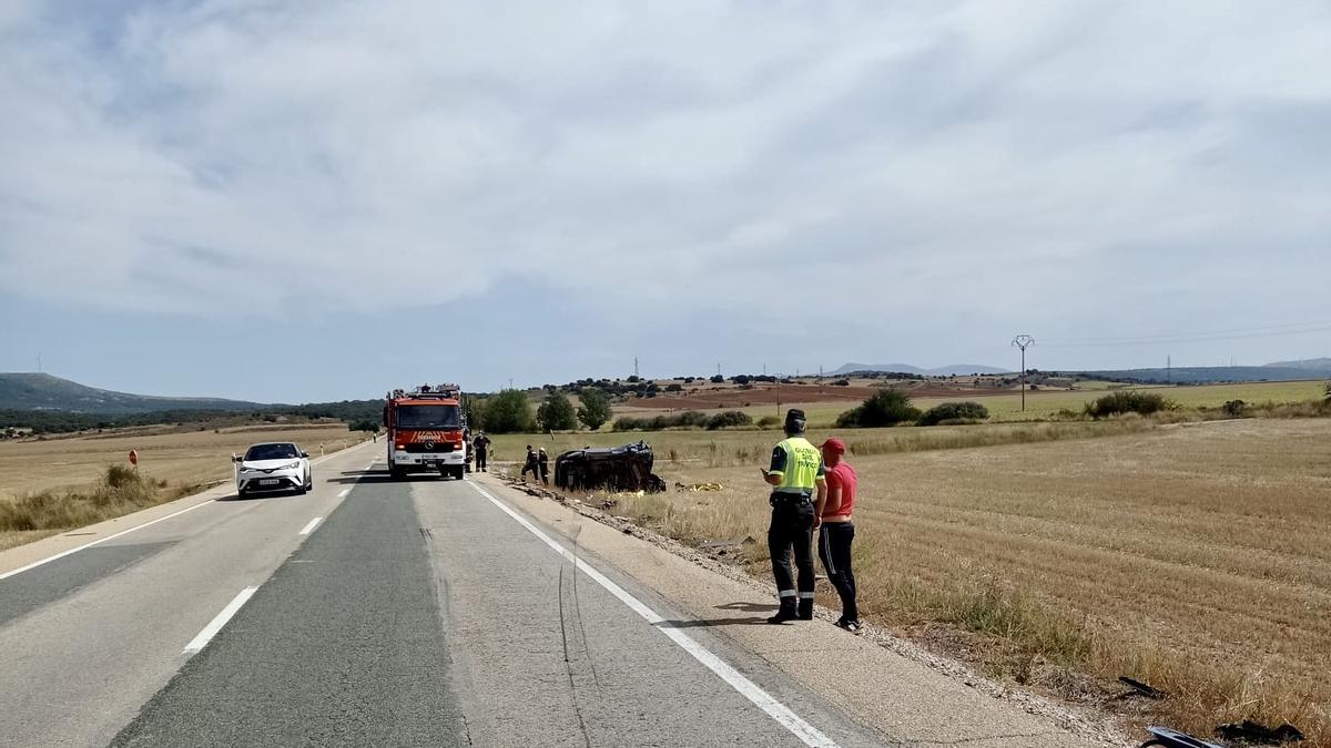 Fallecen dos personas en un accidente de tráfico en la N-122 a la altura de Valdegeña (Soria).