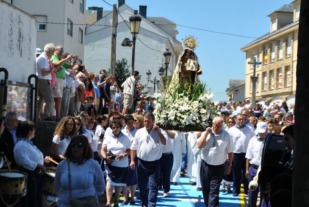 Procesión de la Virgen de El Carmen en Tapia