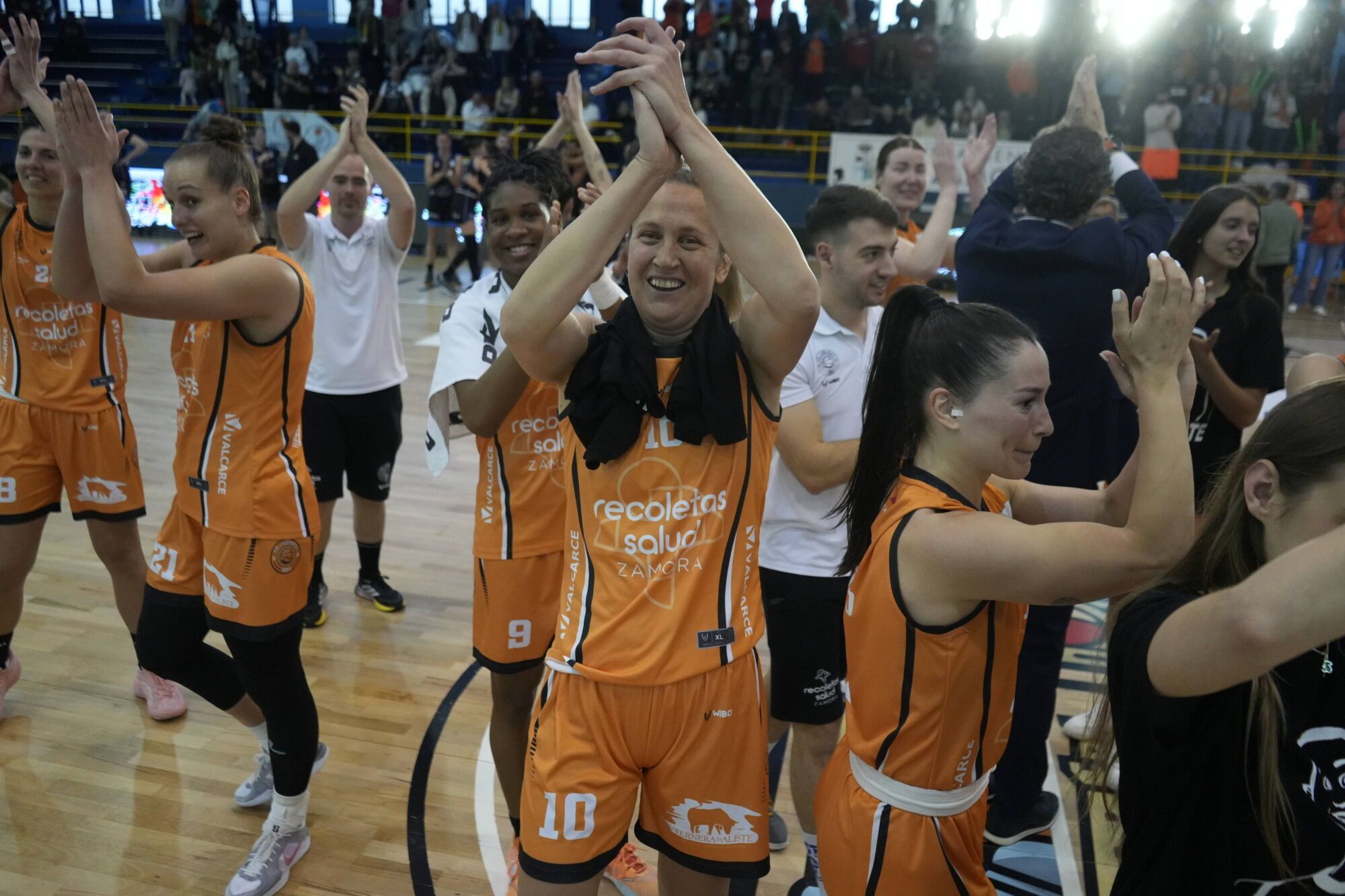 Recoletas Zamora - Domusa Retirada de Adrijana Knezevic