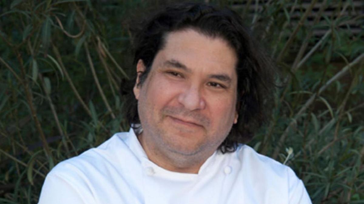 El cocinero peruano Gastón Acurio recibirá el Premio Terrae 2024.