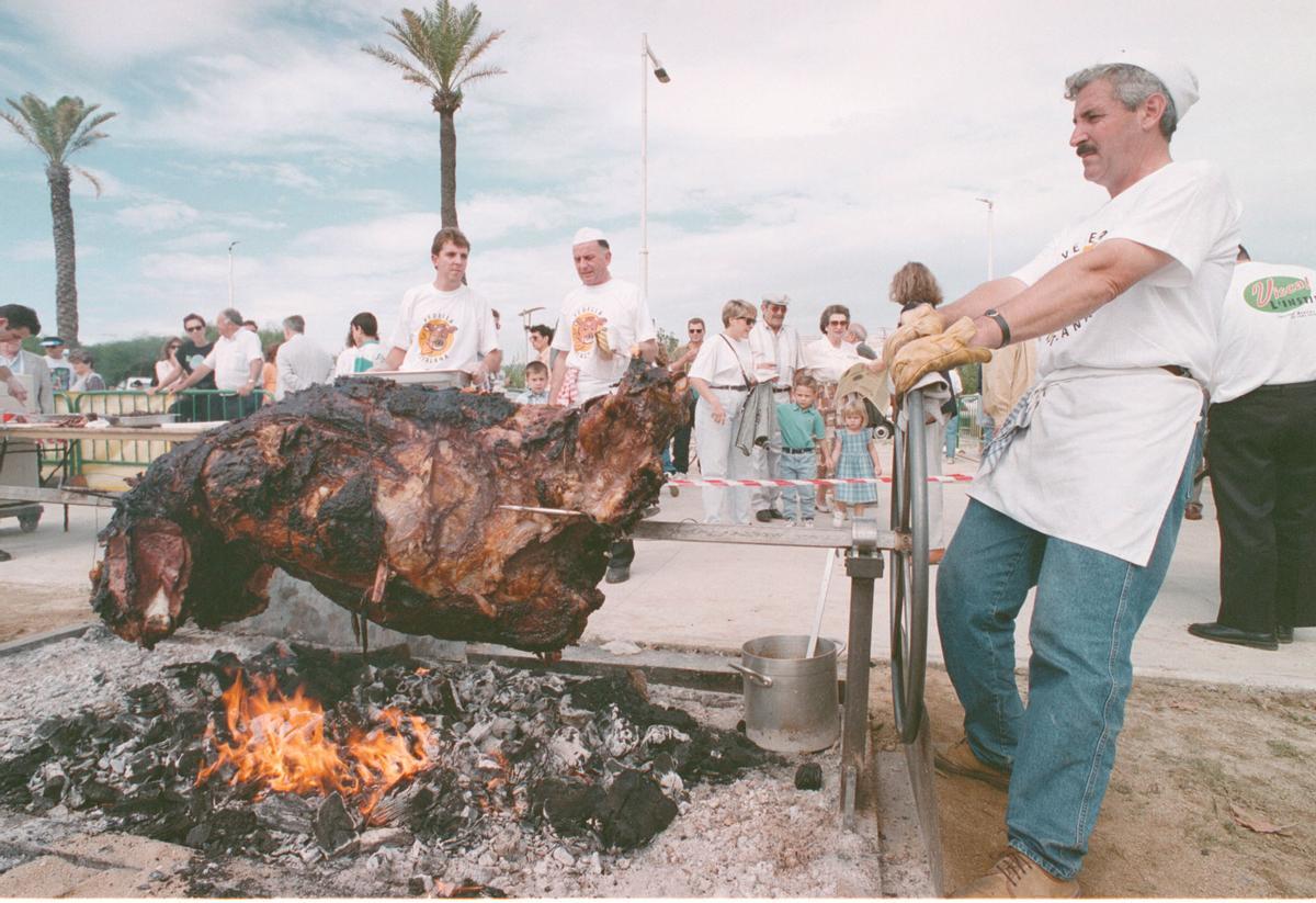 Mercè 1996. ACTIVIDADES EN LAS PLAYAS DE BARCELONA,