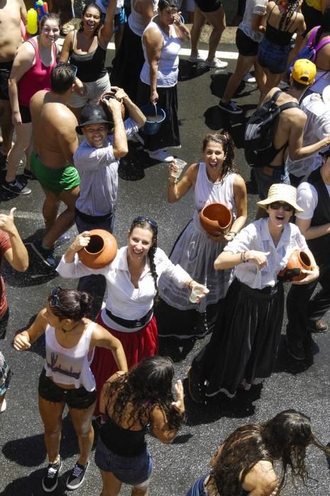 TRAIDA DEL AGUA 2016. LOMO MAGULLO. TELDE