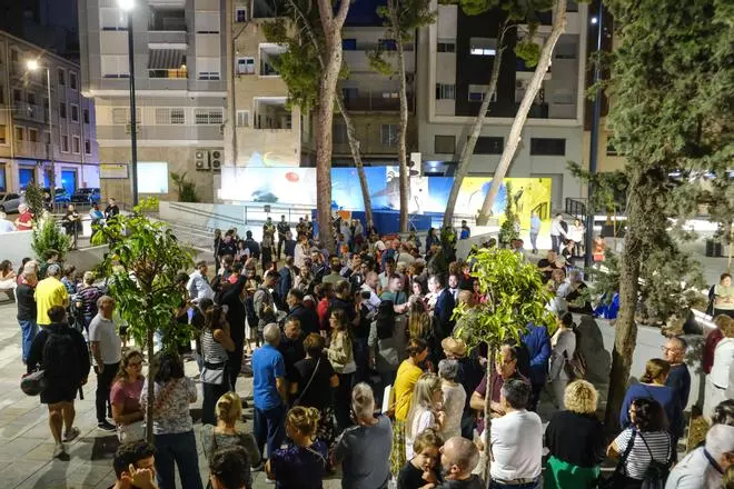 Así ha sido la inaguración de la nueva Plaza Joan Miró de Elda