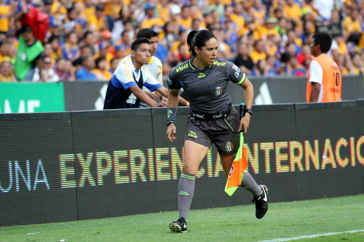 Karen Díaz Medina, en un partido de la Liga MX.