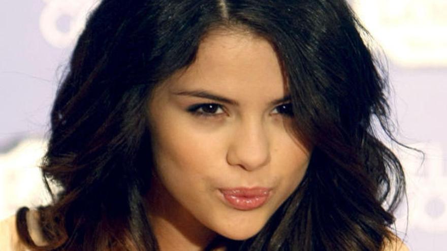 La estrella de Disney Channel Selena Gómez estará con los chicos de &quot;Fama&quot;