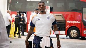 Xavier Rathan-Mayes, en su llegada al Palacio de los Deportes de Murcia