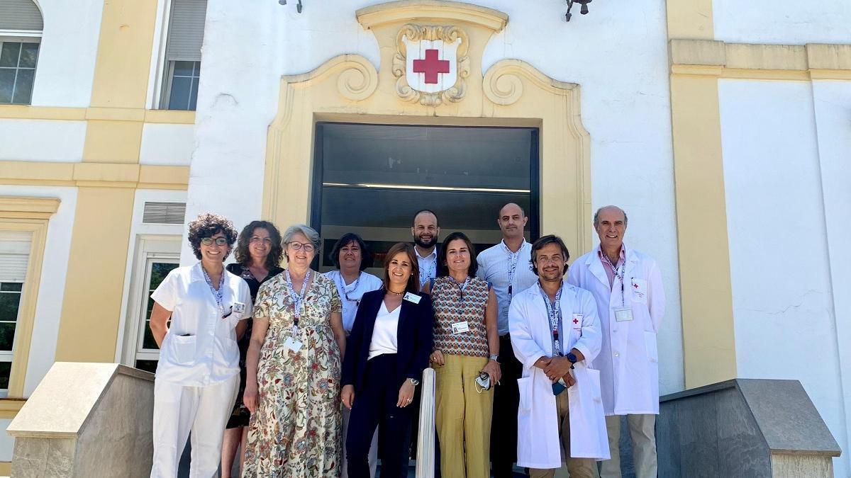 Visita de los evaluadores de ACSA – Agencia de Calidad Sanitaria de Andalucía, con parte del personal de la Comisión de Violencia de género del Hospital Cruz Roja de Córdoba.