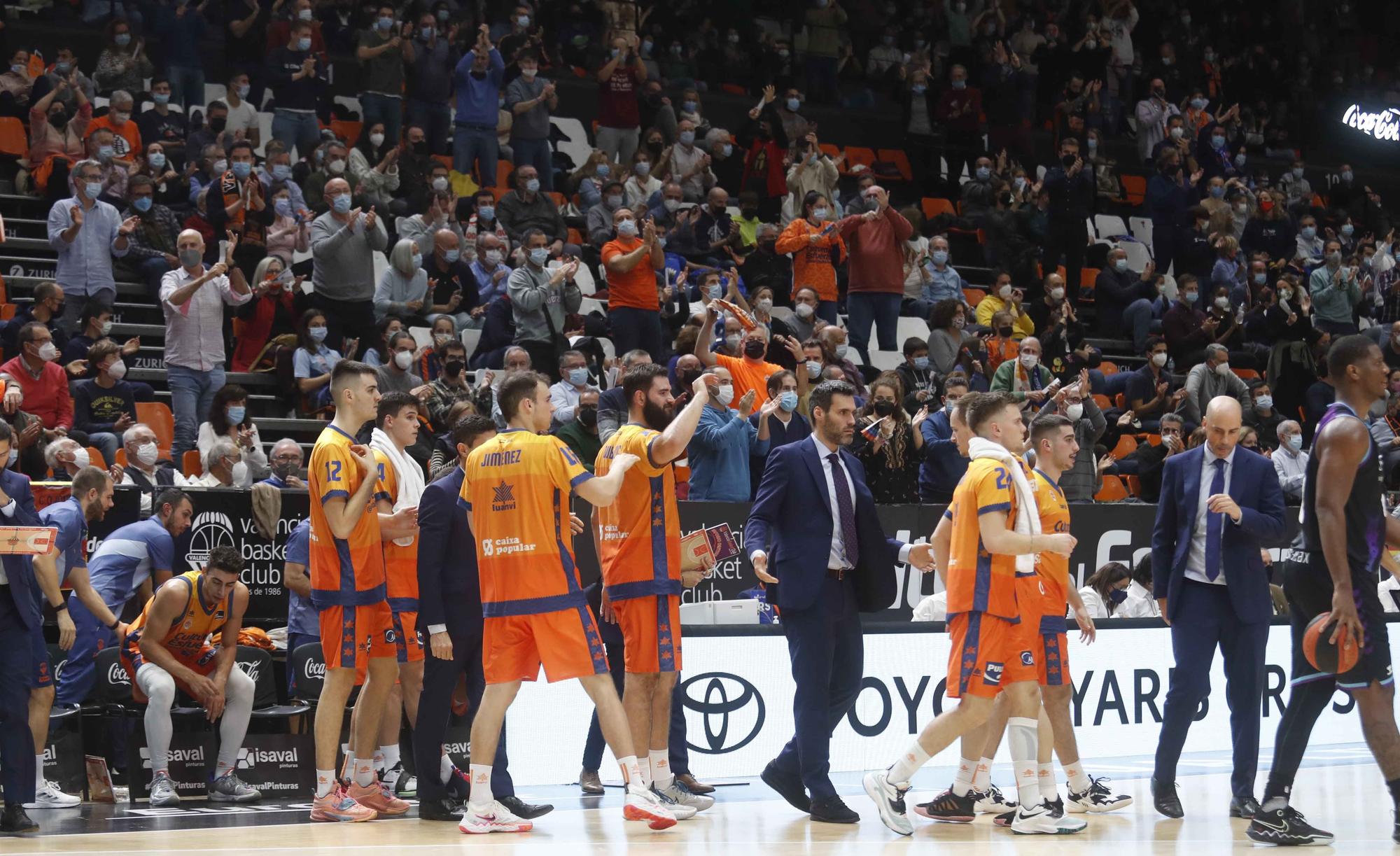 Espectacular remontada de Valencia Basket frente al Surne Bilbao