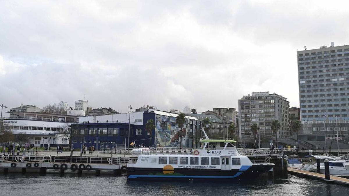 Un barco de Piratas de Nabia amarrado en Vigo (imagen de archivo)