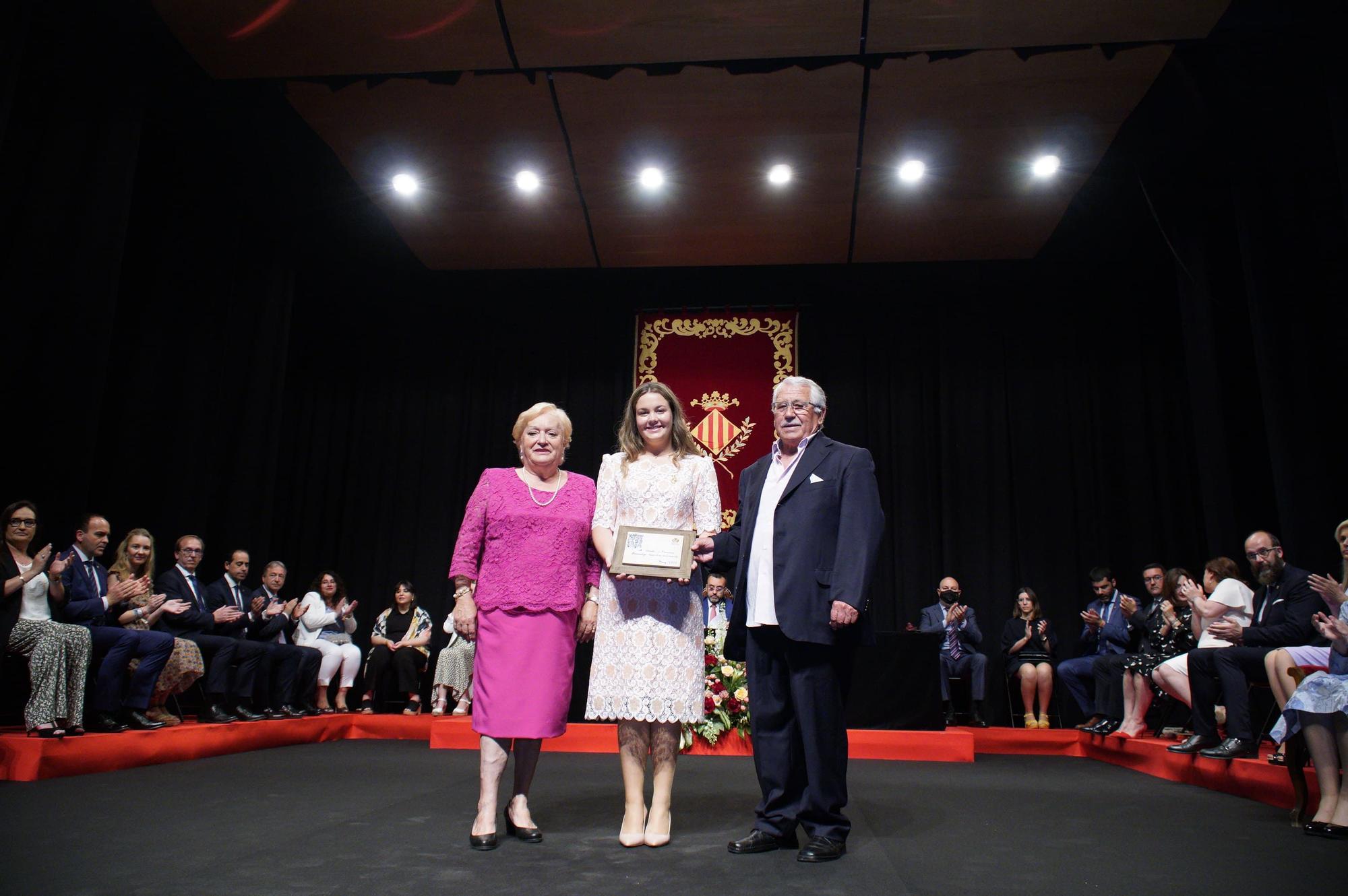 Homenaje a medio centenar de parejas por sus 50 años de casados