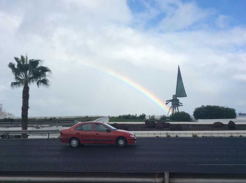 Arcoíris y lluvias en Las Palmas de Gran Canaria (26/11/16)