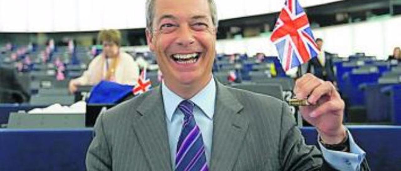 La alegría del eurófobo Farage.