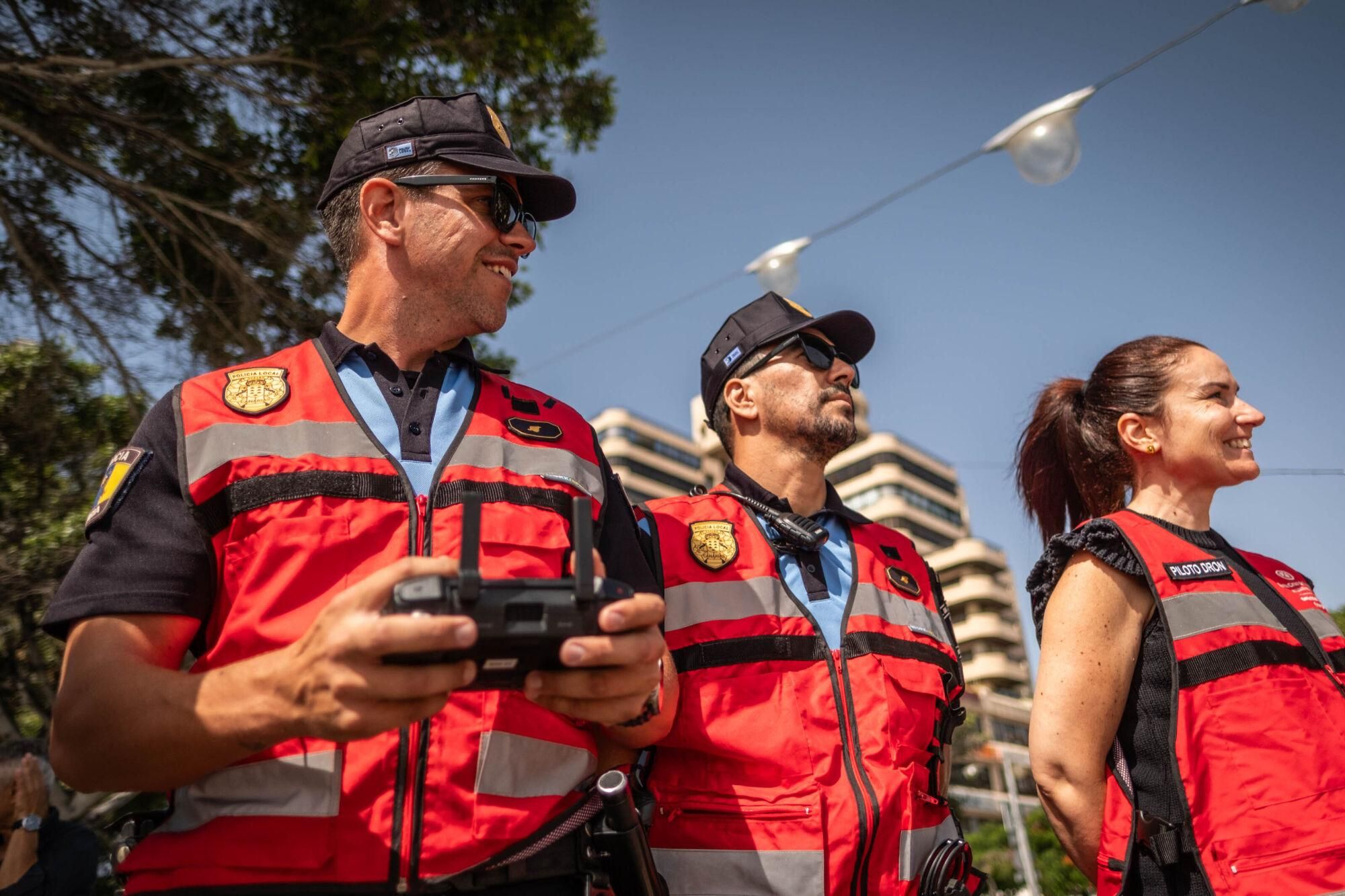 Presentación de los nuevos drones que usarán la Policía Local y Protección Civil de Santa Cruz de Tenerife. 