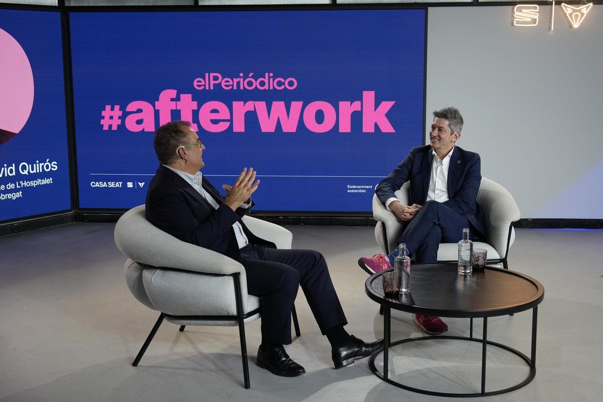 Afterwork con David Quirós, alcalde de L'Hospitalet de Llobregat, entrevistado por el director de El Periódico, Albert Sáez.