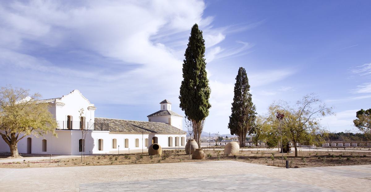 Finca Calderón Enoresort es un proyecto de la Bodega Sierra Norte.