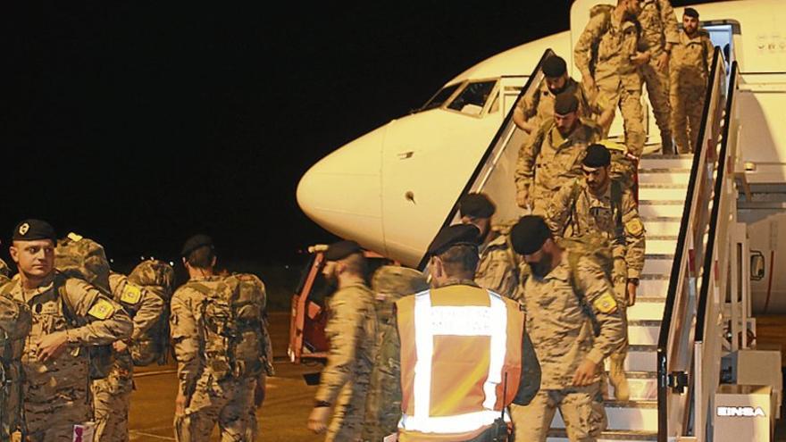 Regresa de Irak el primer vuelo con los militares extremeños