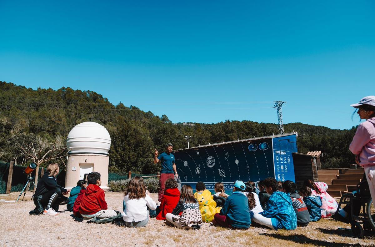 Una activitat per a mainada a l'observatori.