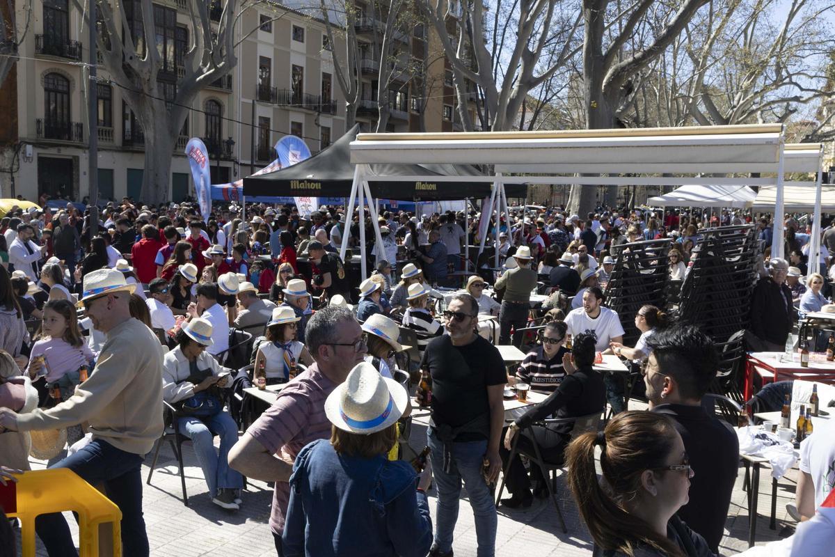 Búscate en la mascletà de Xàtiva de hoy, lunes 16 de marzo Búscate en la mascletà de Xàtiva de hoy, lunes 16 de marzo