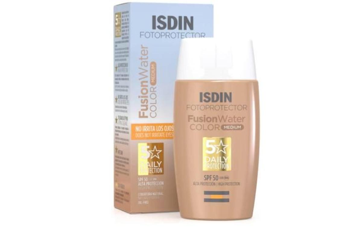 Protector solar facial con color de Isdin