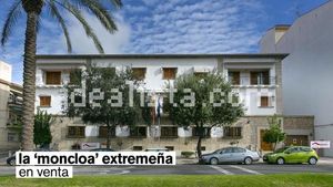 La façana de la residència oficial dels presidents extremenys, a la venda a Idealista.com.