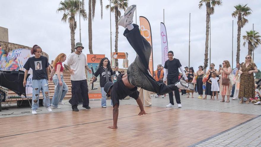 La antesala con más "fronteo": un acto lleno de rap y danza urbana como preludio del acto de Honores y Distinciones de las Fiestas Fundacionales