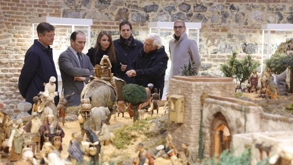Más de 160 figuras únicas convierten la Montaña Artificial del Retiro en una joya del arte siciliano y de la tradición belenista madrileña.