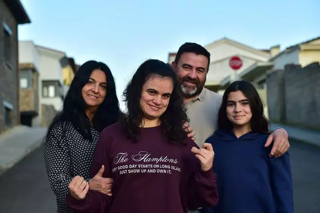 Galería | Lucía Vivas y su familia, que conviven con una GRINpatía en Malpartida de Plasencia