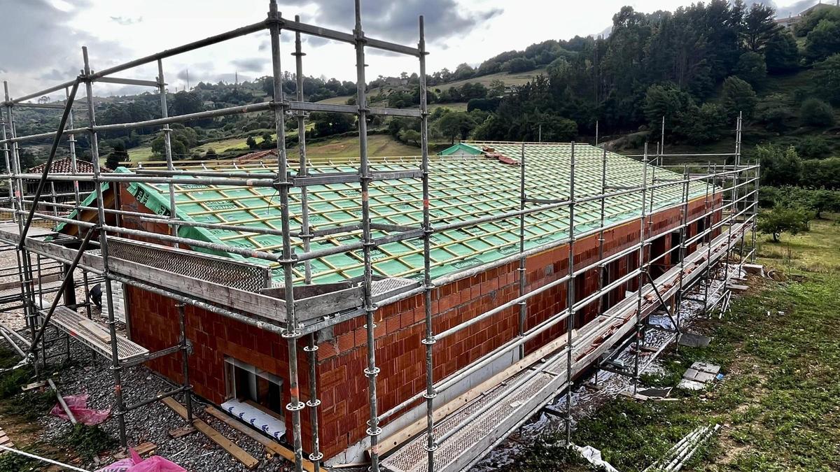 Casa en construcción en Llantones.