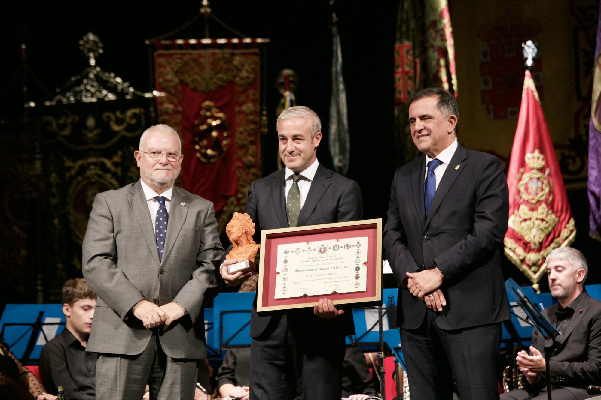 Así ha sido la entrega de las distinciones del cabildo de cofradías