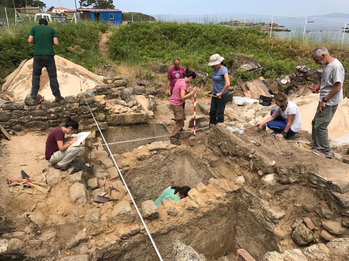 Investigación arqueológica en el yacimiento.