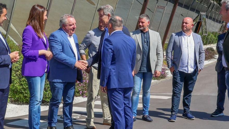 El PP brinda con y por el albariño Rías Baixas