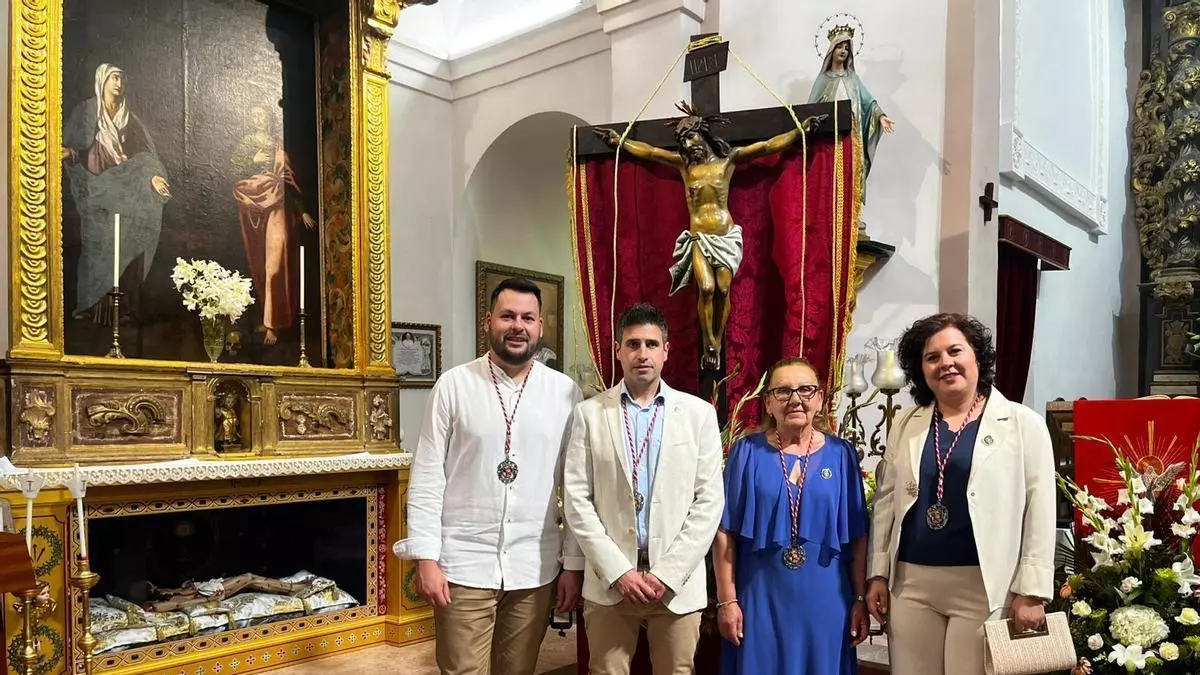 Figueroles revive 392 años de fe: el Cristo del Calvario vuelve a llenar de devoción las calles